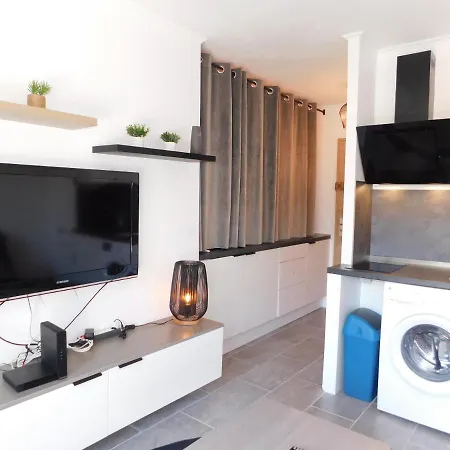 Studio Paisible Residence Les Oiseaux Avec Parking * Antibes