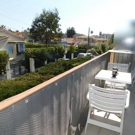 Studio Paisible Residence Les Oiseaux Avec Parking * Antibes